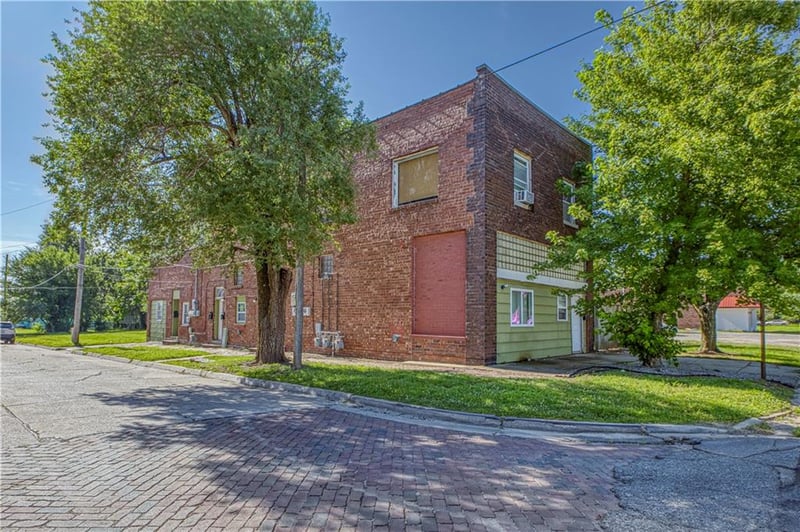 116 69th St, Pittsburg, KS 66762