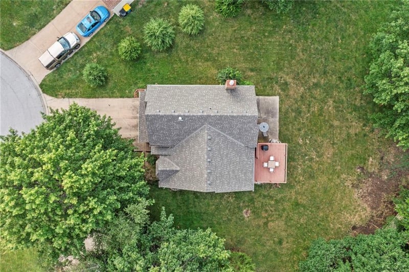 8002 147th Ter, Overland Park, KS 66223