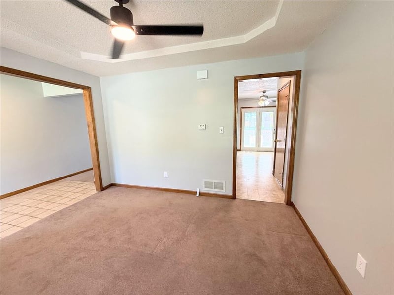 4201 64th Pl, Kansas City, MO 64151