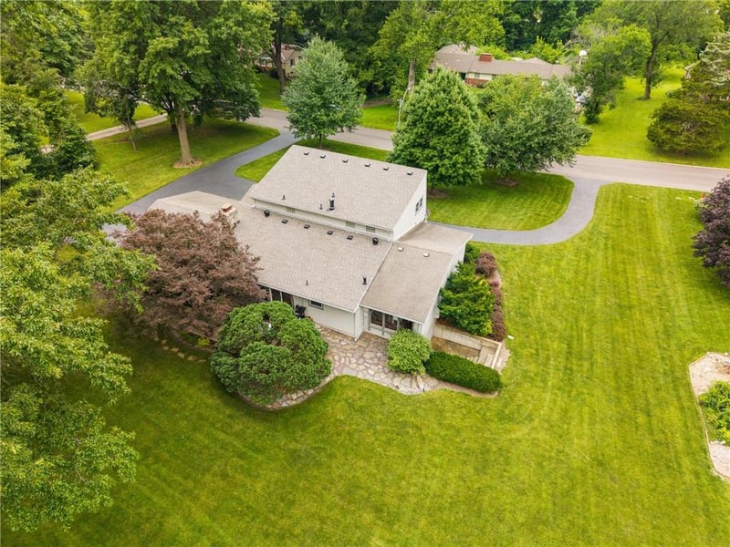 4915 Kansas Ave, Kansas City, MO 64119