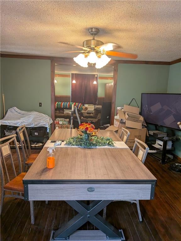 300 Central St, Buckner, MO 64016
