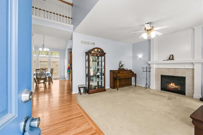 8812 Cosby Ave, Kansas City, MO 64154