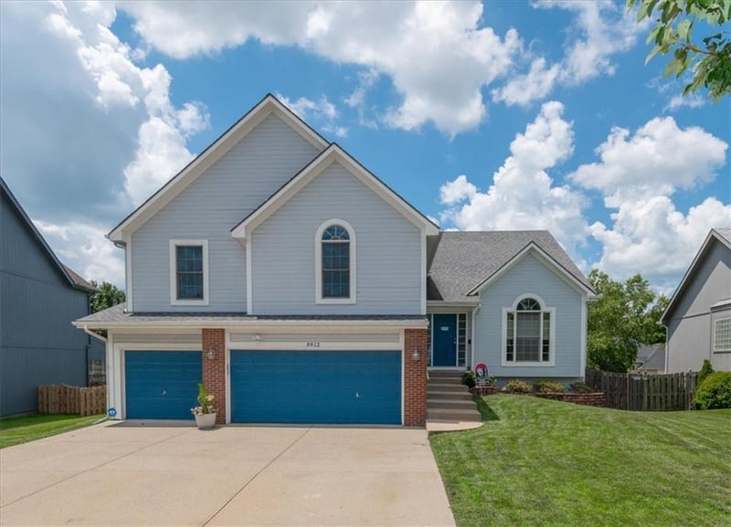 8812 Cosby Ave, Kansas City, MO 64154