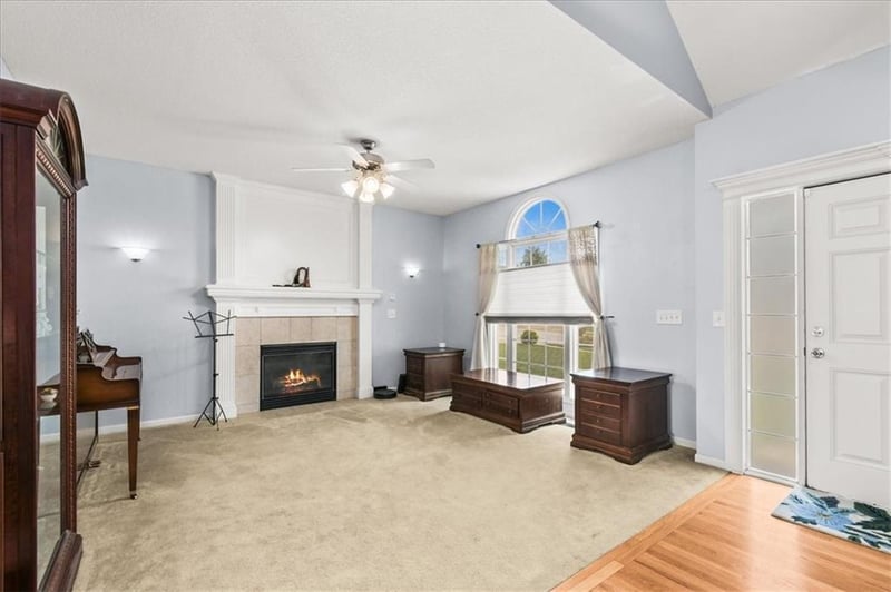 8812 Cosby Ave, Kansas City, MO 64154