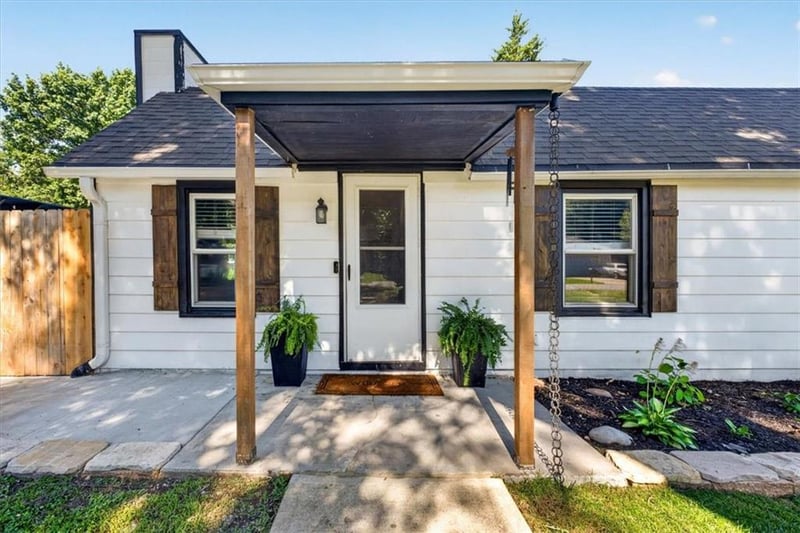 508 Elm St, Louisburg, KS 66053