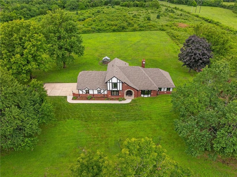 24400 Orient Cemetery Rd, Harrisonville, MO 64701