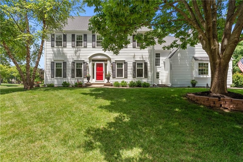 3552 W 129th Ter, Leawood, KS 66209