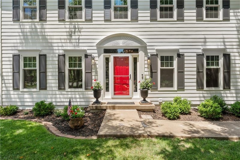 3552 W 129th Ter, Leawood, KS 66209