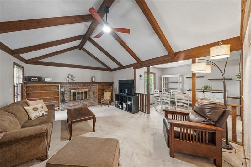 11812 76th Ter, Raytown, MO 64138