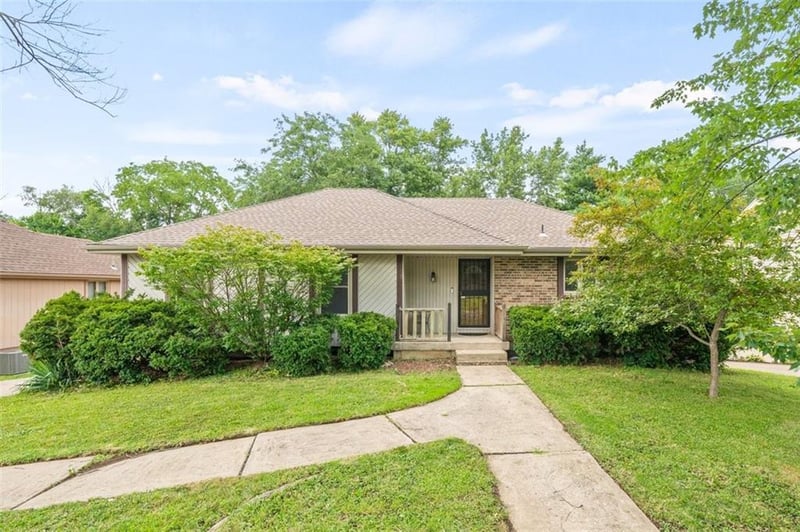 11812 76th Ter, Raytown, MO 64138