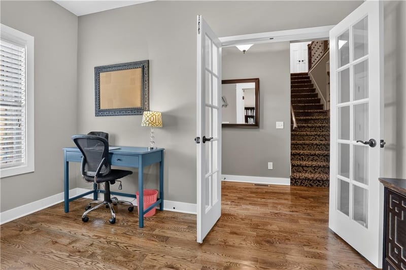 9220 Dawn Ave, Kansas City, MO 64154