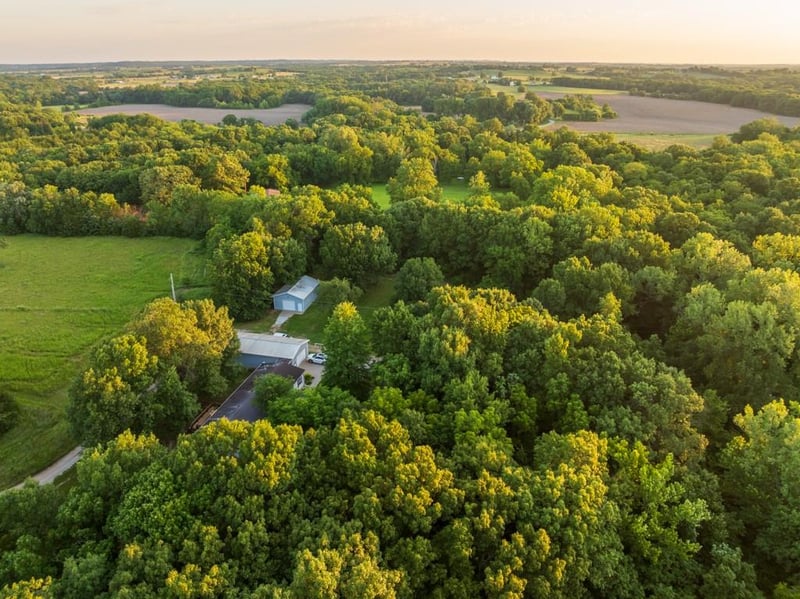 12895 214th St, Linwood, KS 66052