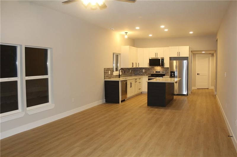 400 Bynum Rd, Lone Jack, MO 64070