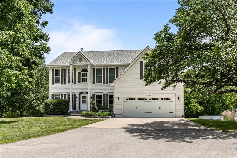 26209 E Blue Mills Rd, Sibley, MO 64088
