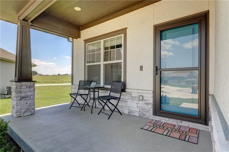 15761 Sheridan Pl, Basehor, KS 66007