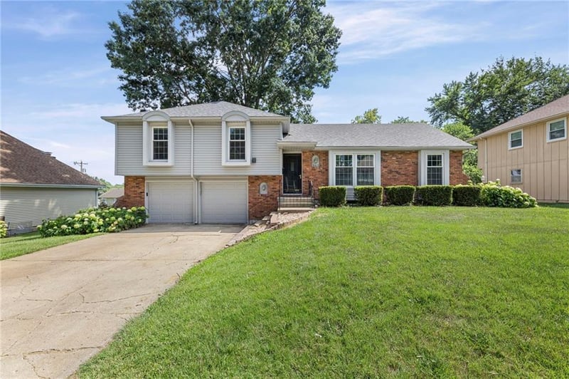 507 London Way, Belton, MO 64012