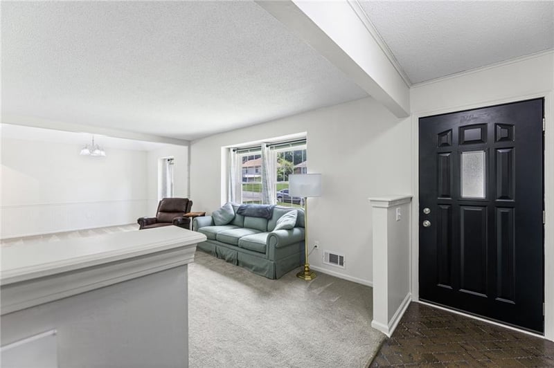 507 London Way, Belton, MO 64012