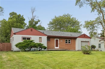 4615 NE 47th St, Kansas City, MO 64117