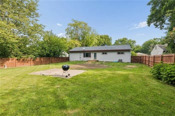 4615 NE 47th St, Kansas City, MO 64117