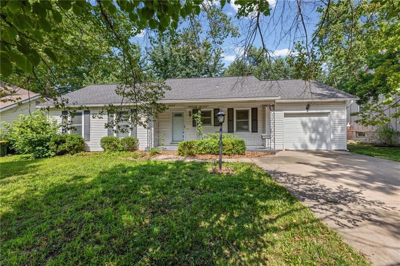 9622 Lowell Ave, Overland Park, KS 66212