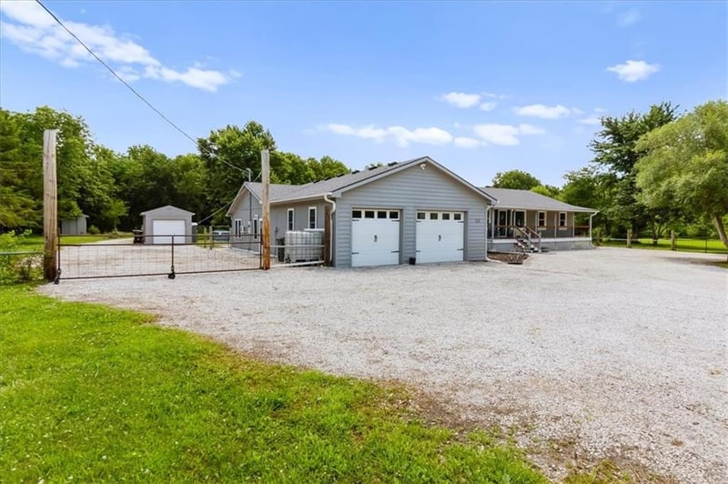 124 2300th Rd, Wellsville, KS 66092