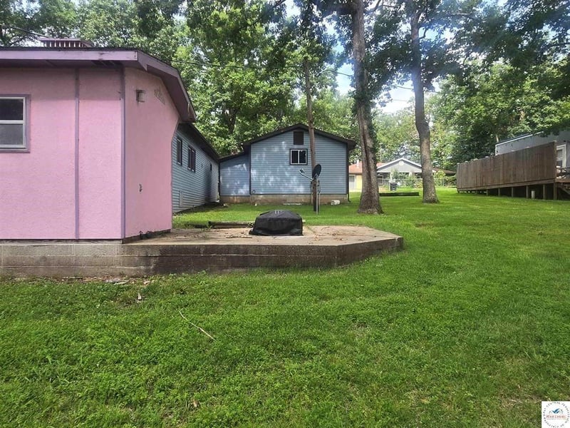 28886 Mortensen Rd, Lincoln, MO 65338