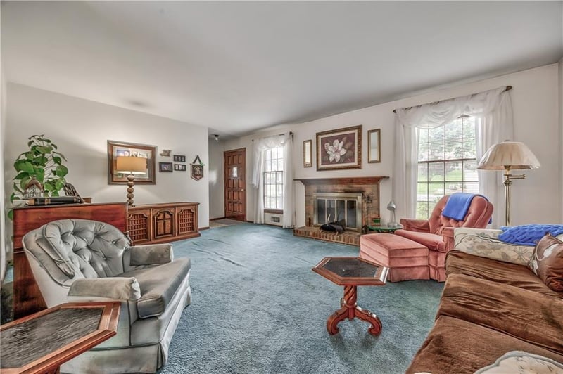 10101 67 St, Merriam, KS 66203