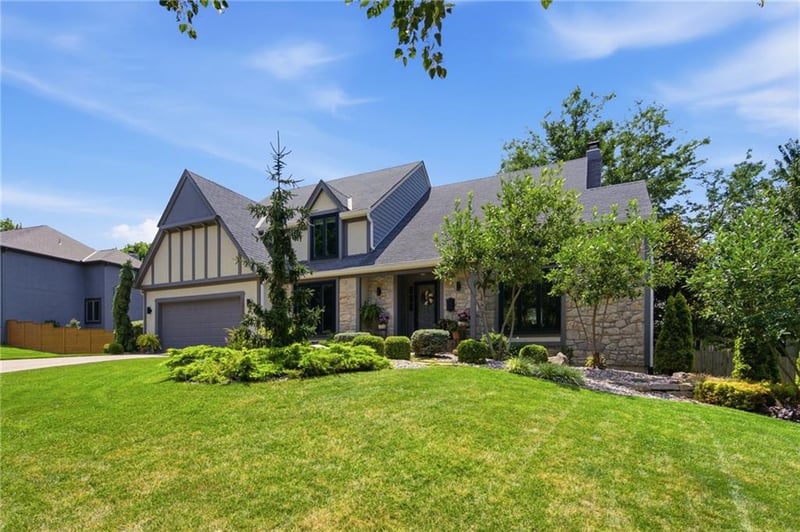 12130 Bluejacket St, Overland Park, KS 66213