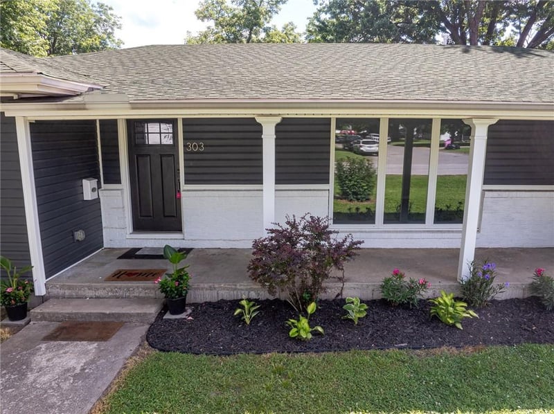 303 Jefferson St, Frontenac, KS 66763