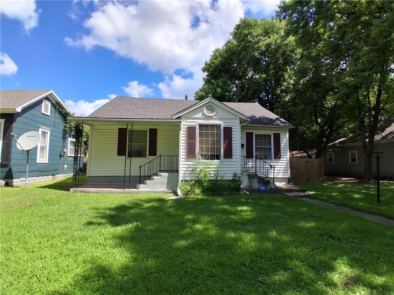 211 22nd St, Pittsburg, KS 66762