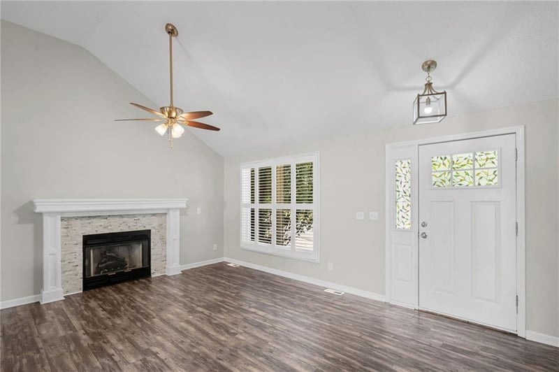 6315 Quincy Ave, Kansas City, MO 64119