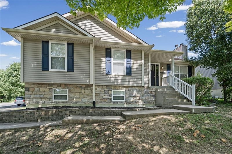 6315 Quincy Ave, Kansas City, MO 64119