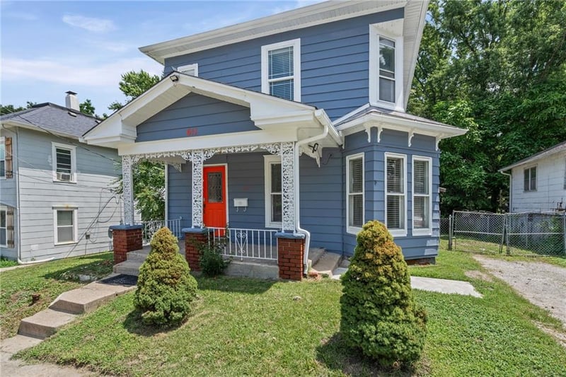 611 Spring St, Independence, MO 64050