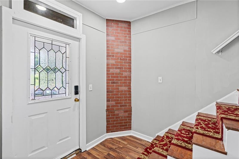 611 Spring St, Independence, MO 64050