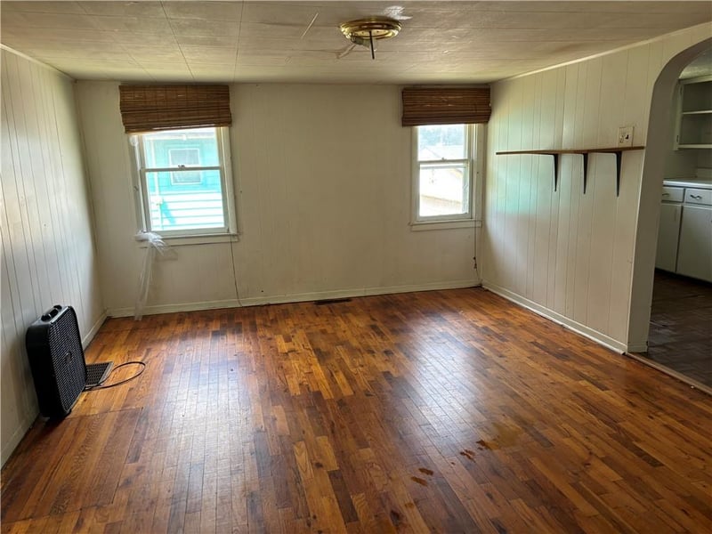 3813 Ayrlawn Dr, St Joseph, MO 64503