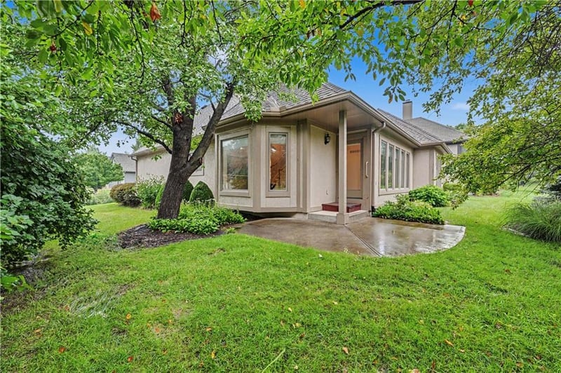 6202 128th St, Overland Park, KS 66209