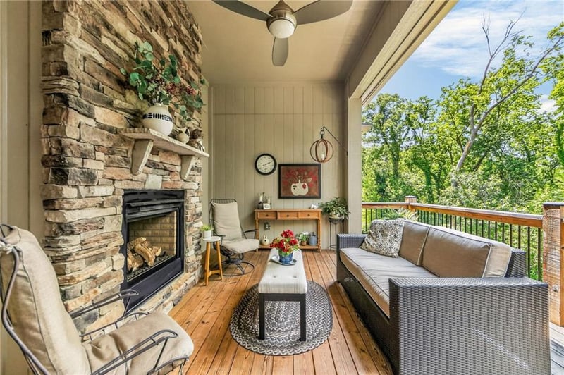 9404 93rd Ter, Kansas City, MO 64157