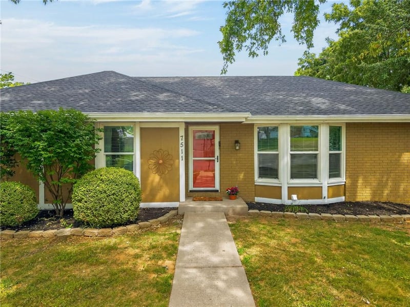 7511 Brooklyn Ave, Gladstone, MO 64118