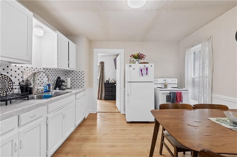 521 Osage St, Independence, MO 64050