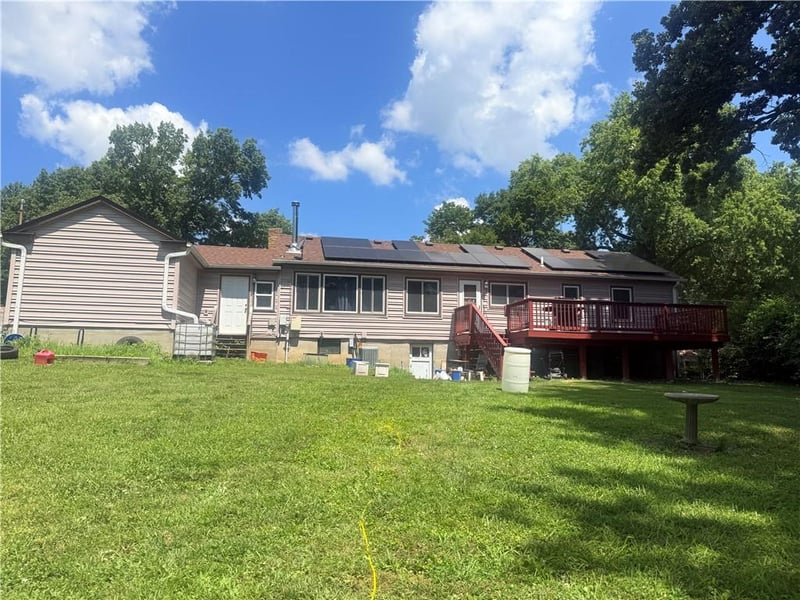1723 Berry Rd, Independence, MO 64057