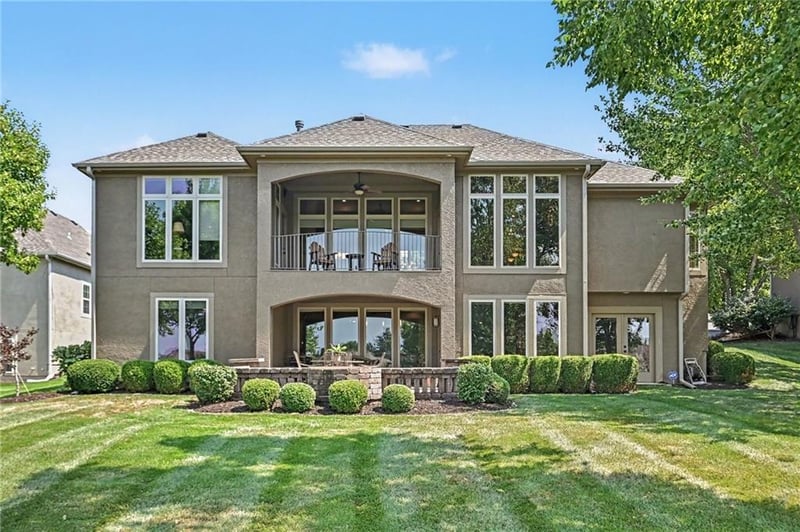2812 102nd Ter, Kansas City, MO 64155