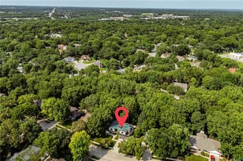 612 NW 40th Ter, Kansas City, MO 64116
