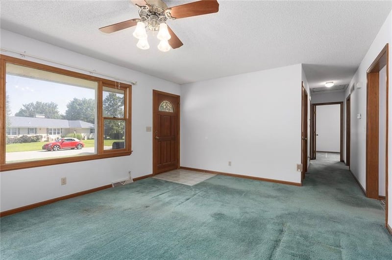 1709 NE 75th Ter, Kansas City, MO 64118