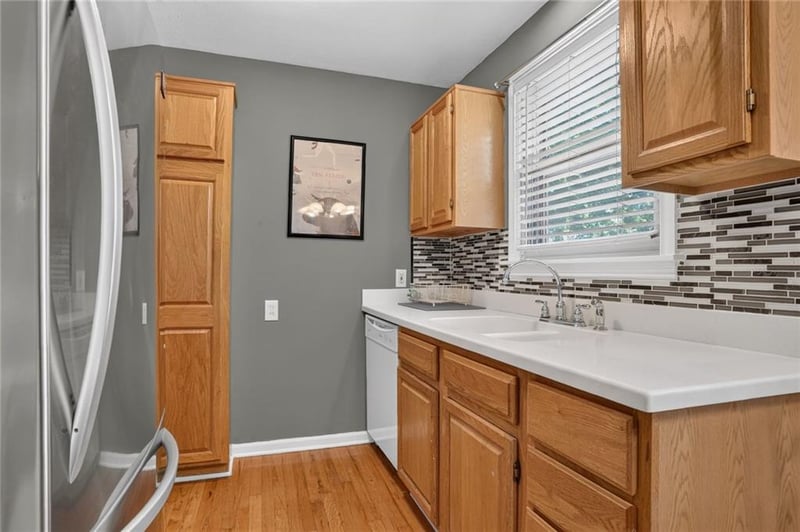5317 50th Ter, Roeland Park, KS 66205