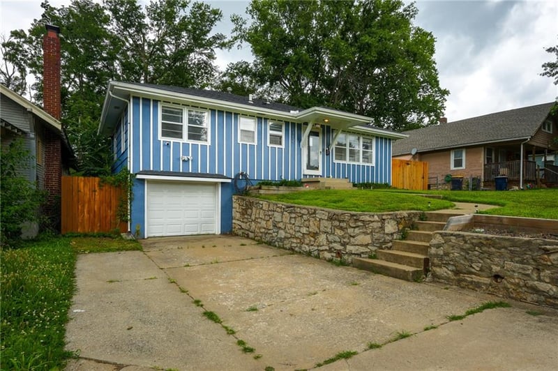 8312 Highland Ave, Kansas City, MO 64131