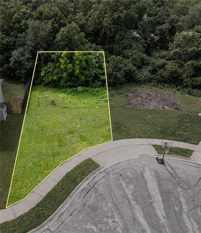 907 Anna Tappan Way, Lawrence, KS 66044