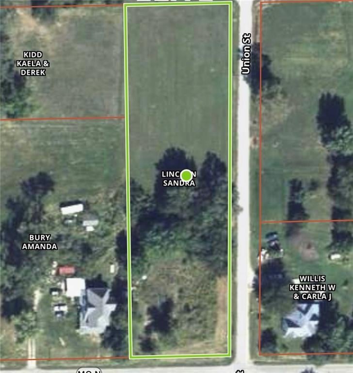 909 Main St, Cainsville, MO 64632