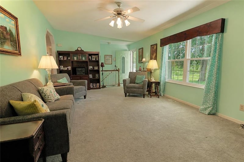 13519 Crowley Rd, Rayville, MO 64084
