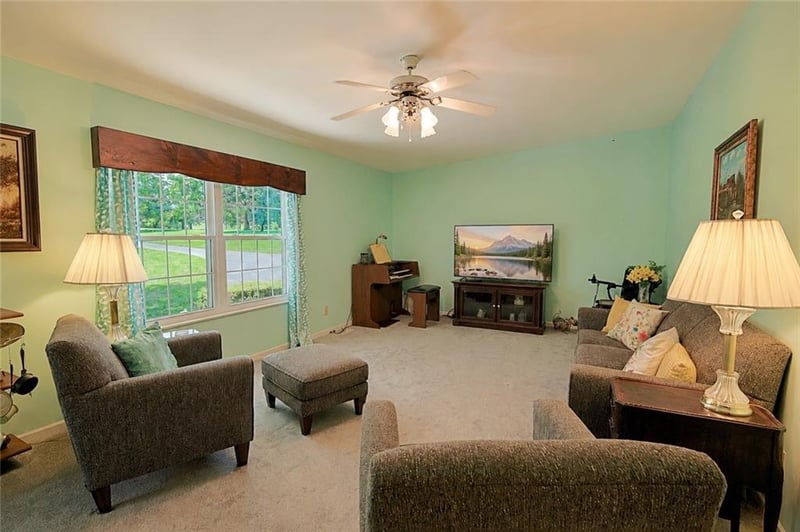 13519 Crowley Rd, Rayville, MO 64084
