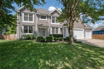 7704 N Shannon Ave, Kansas City, MO 64152
